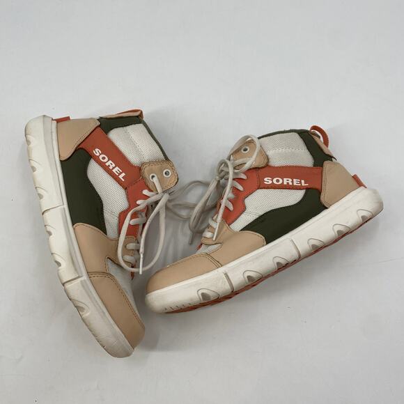 Sorel high top pink explorer shoes - Picture 4 of 9